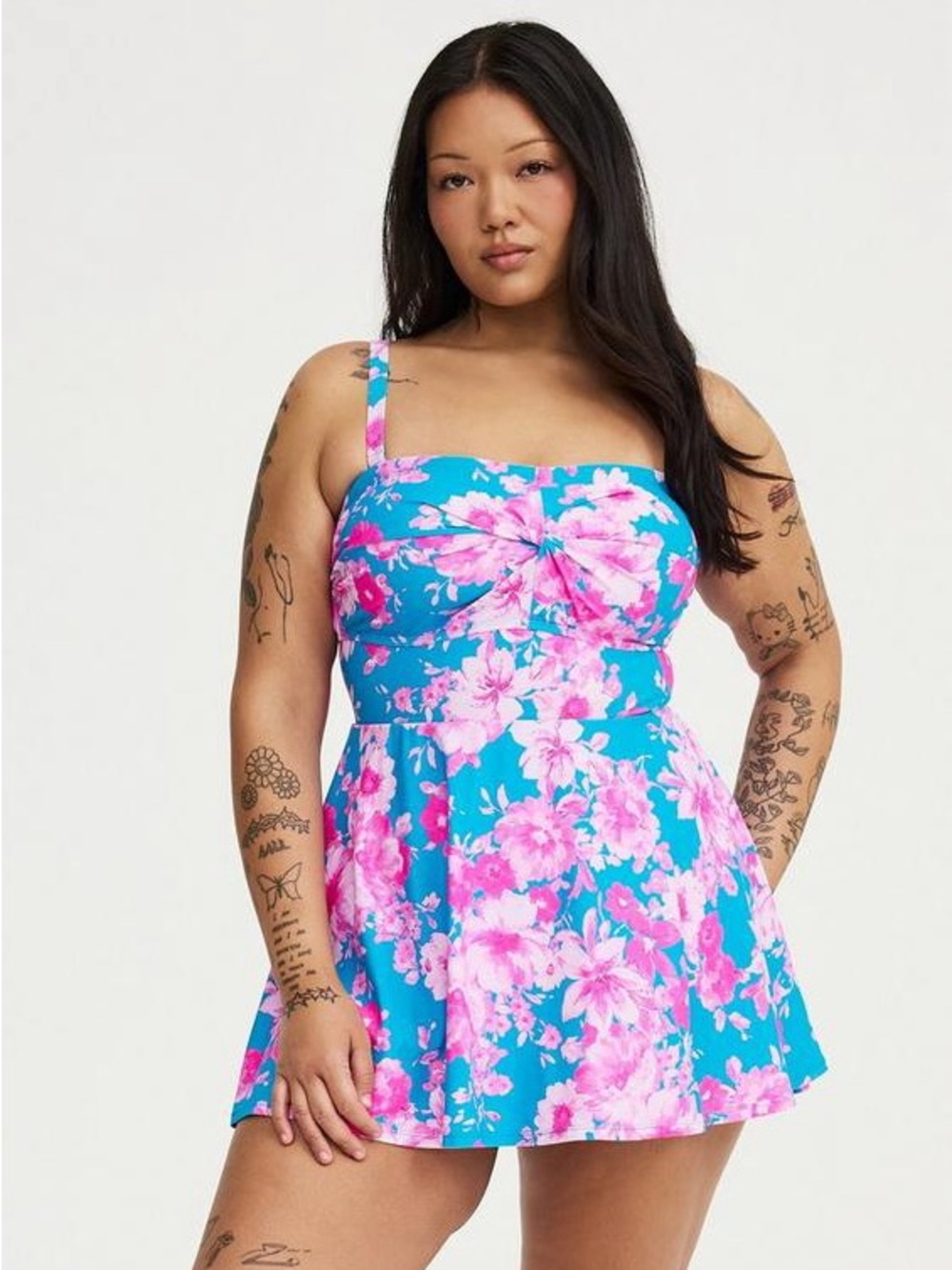 NWT SUPER CUTE torrid Blue Pink One-Piece floral Swim Dress